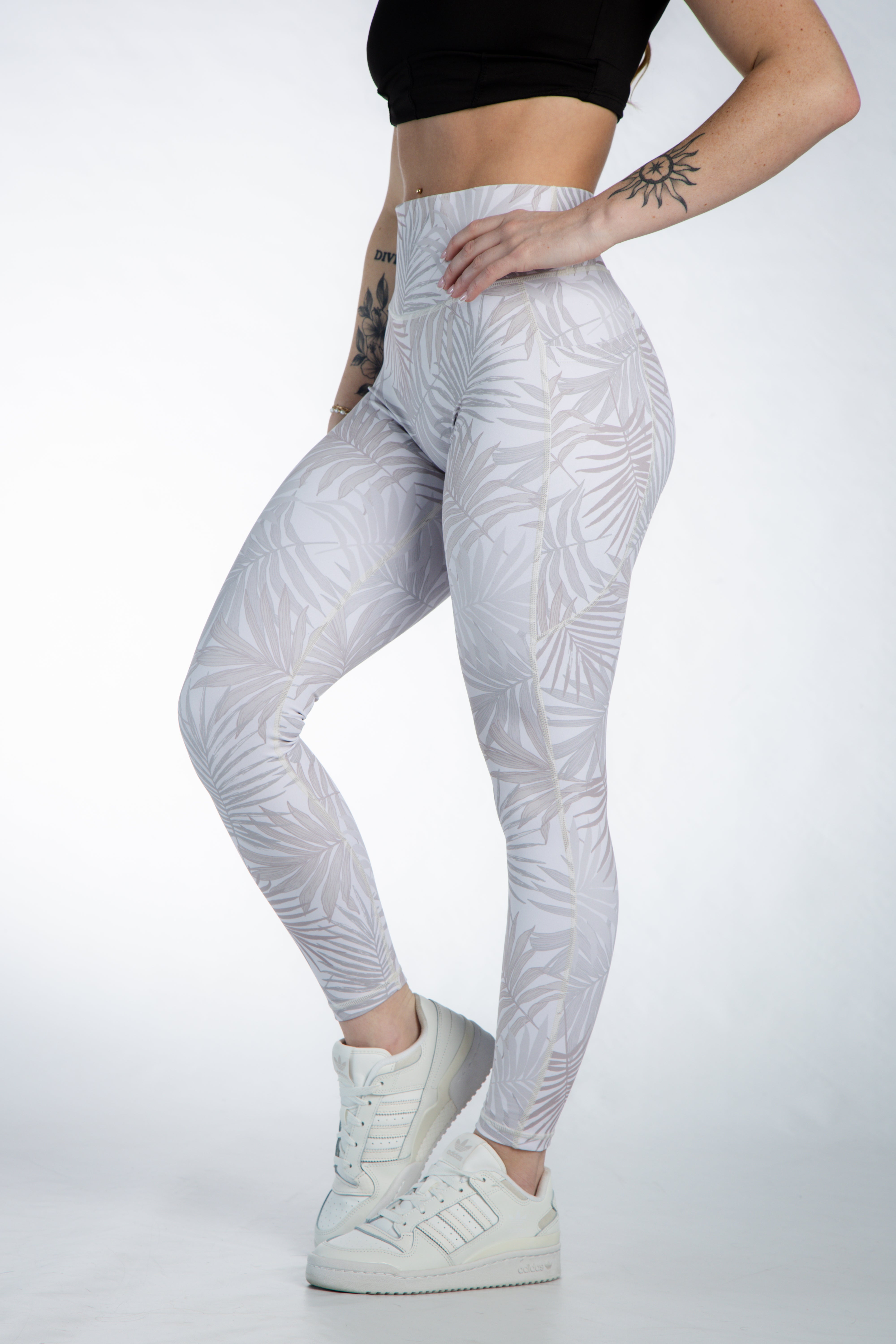 Empowered Leggings With Pockets | Tan Leaf