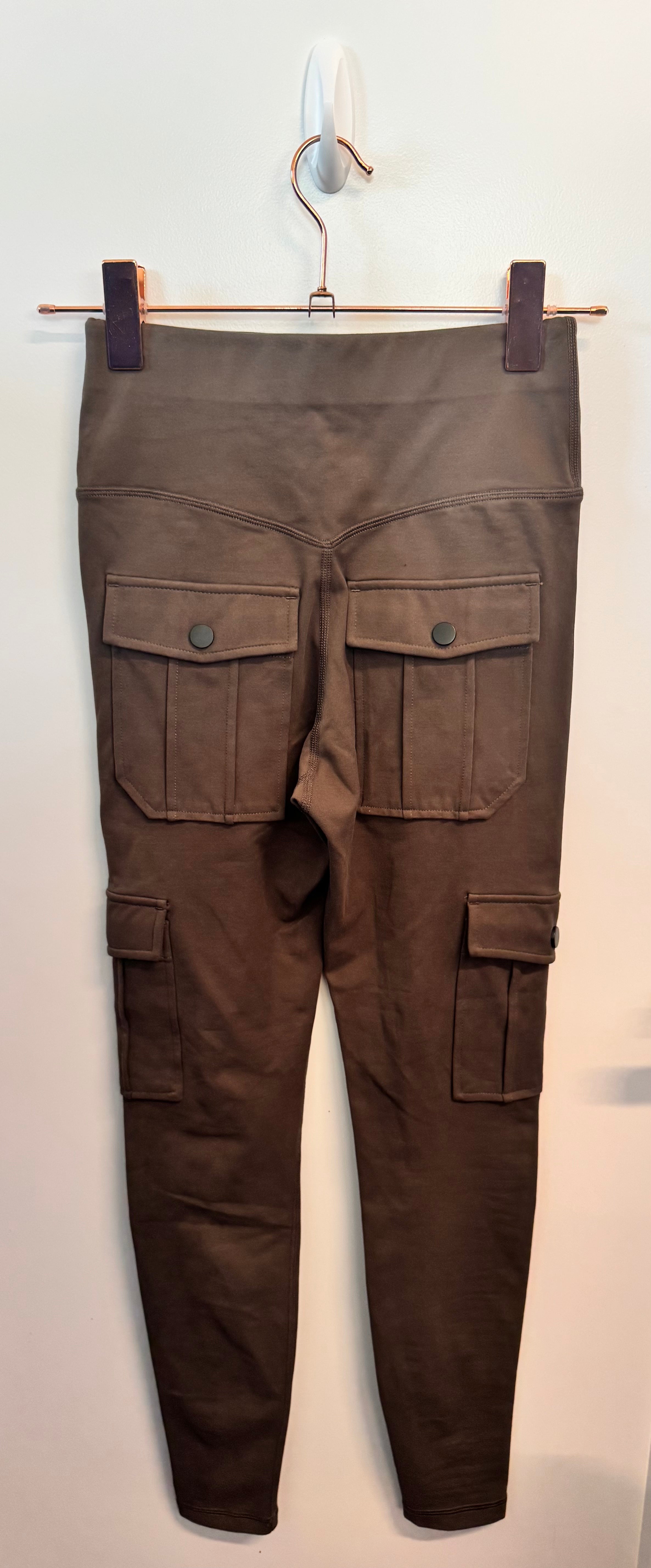 SAMPLE: Concealed Carry Leggings With Tactical Pockets & Built-in Band | Brown - S