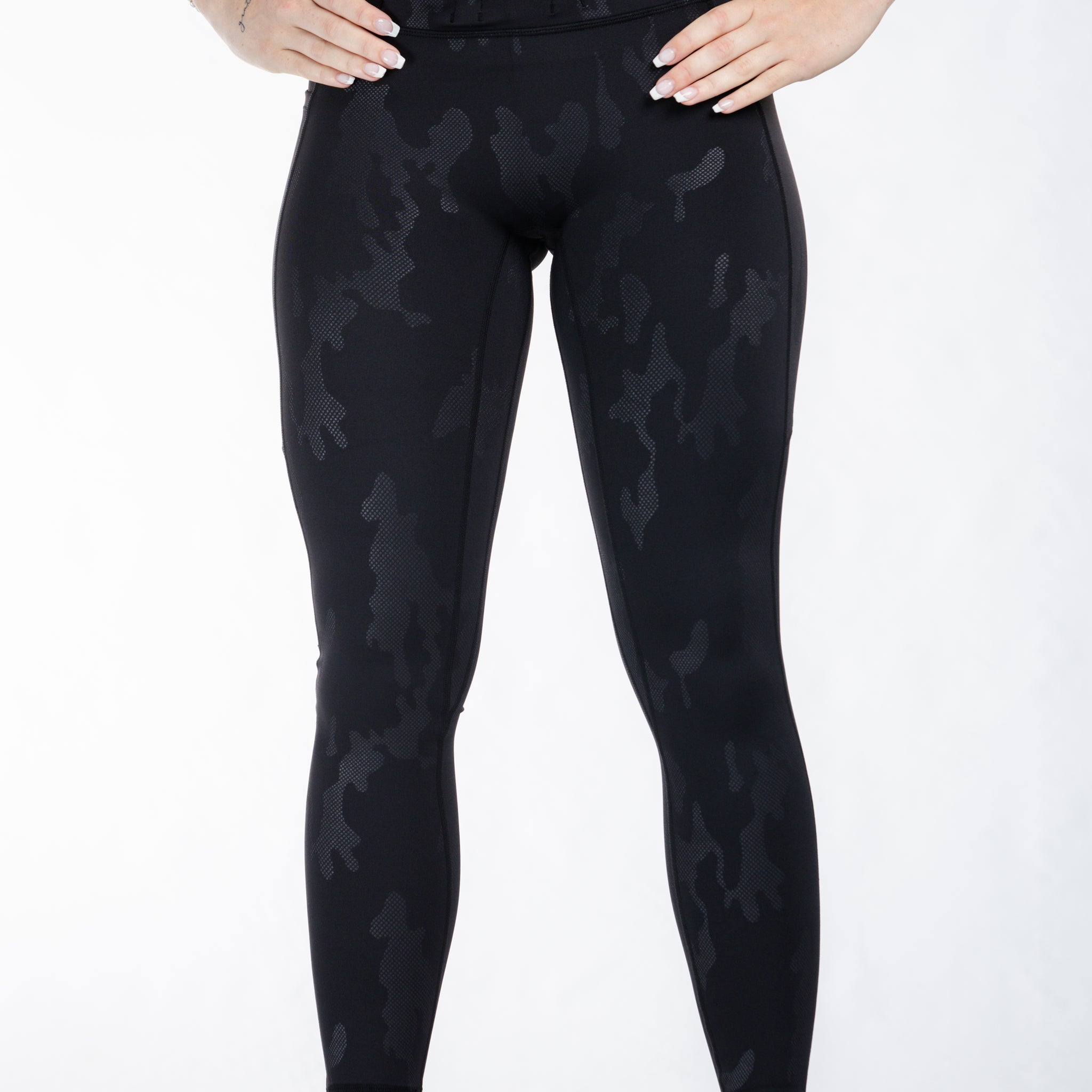 Concealed Carry Leggings Empowered With Pockets| Black Camo