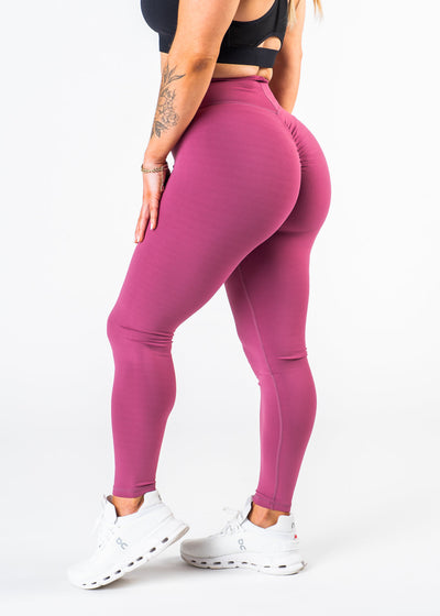 Regal Booty Scrunch Leggings | Berry