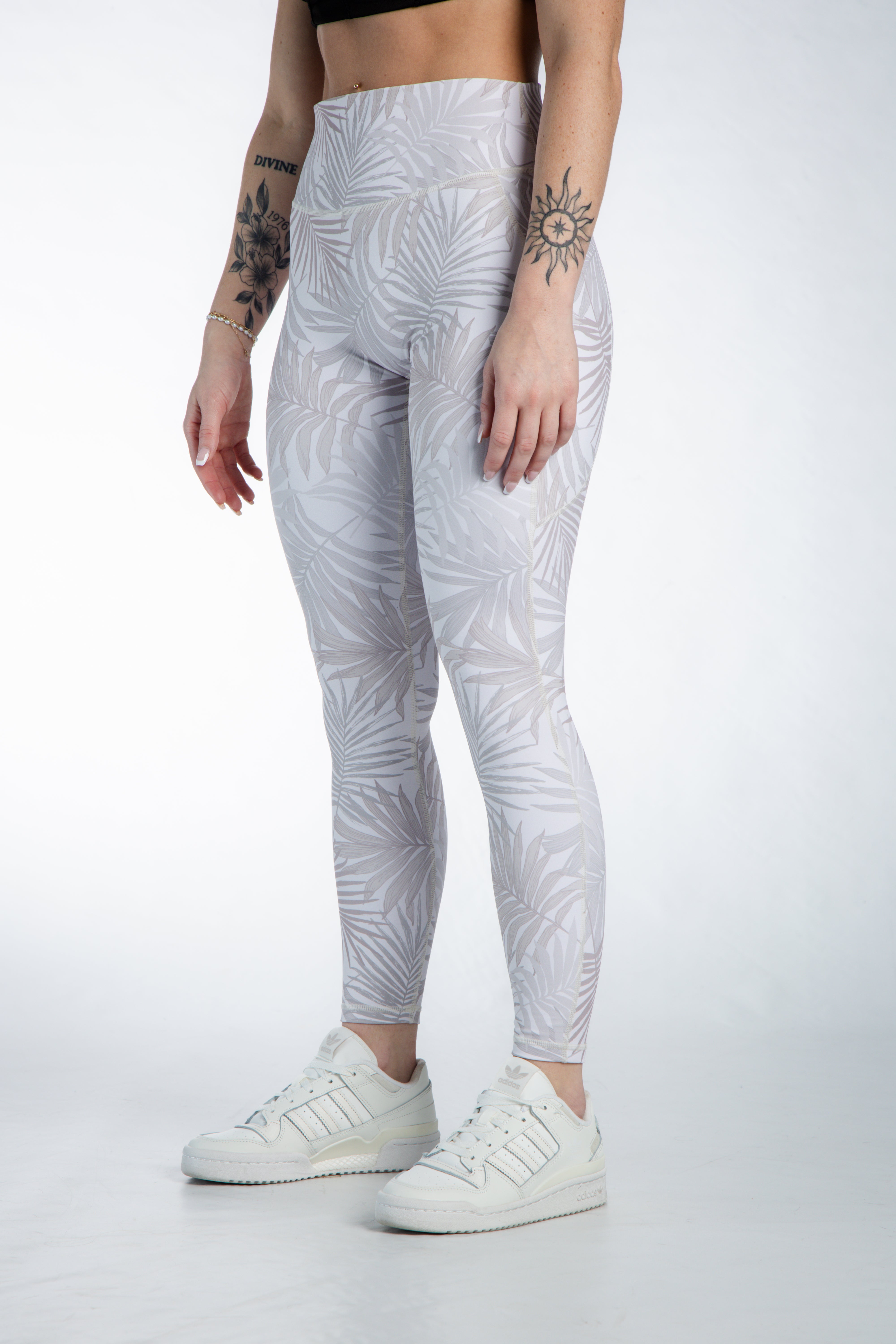 Empowered Leggings With Pockets | Tan Leaf