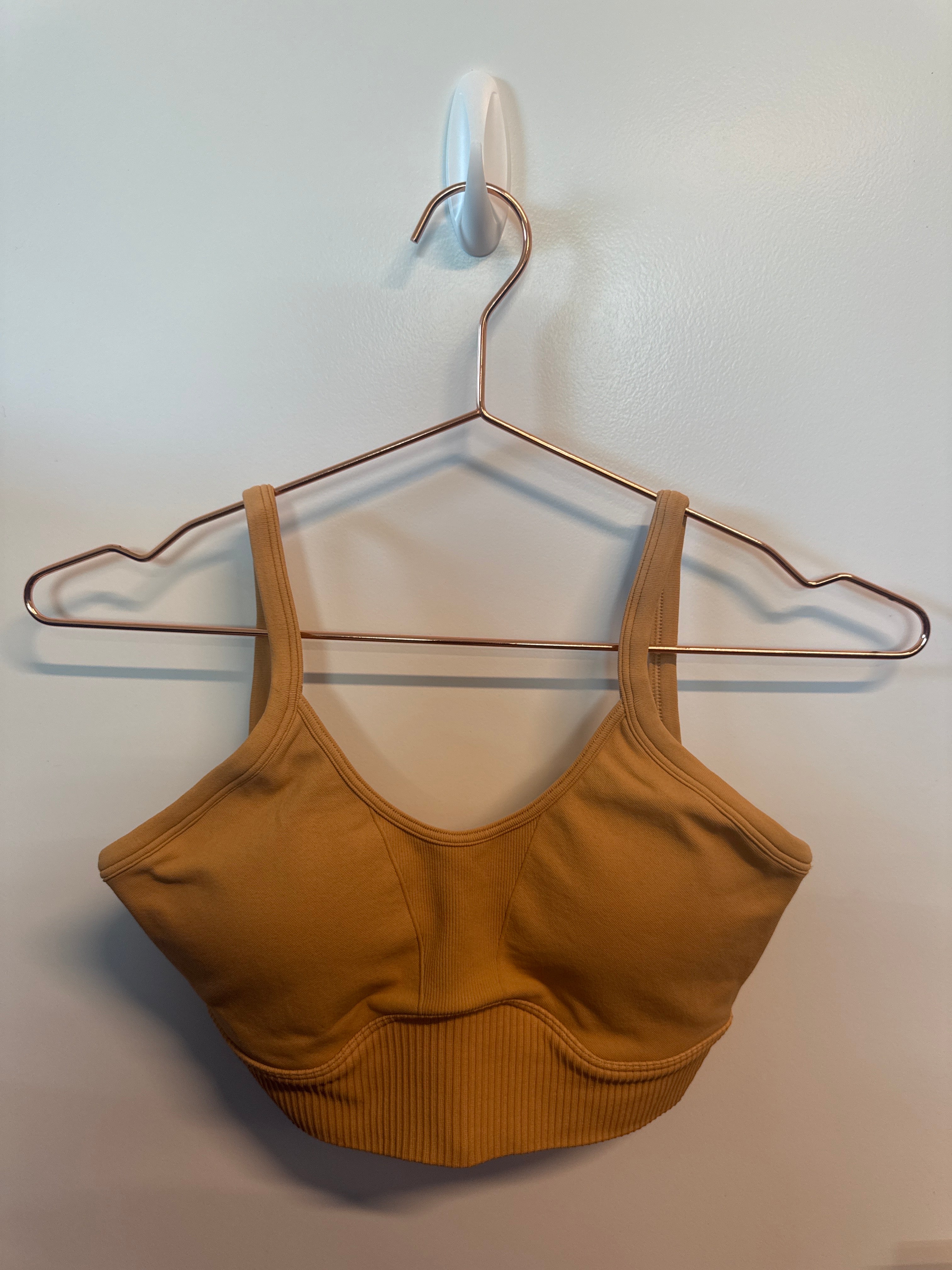 SAMPLE: Seamless Bra | Camel- Small