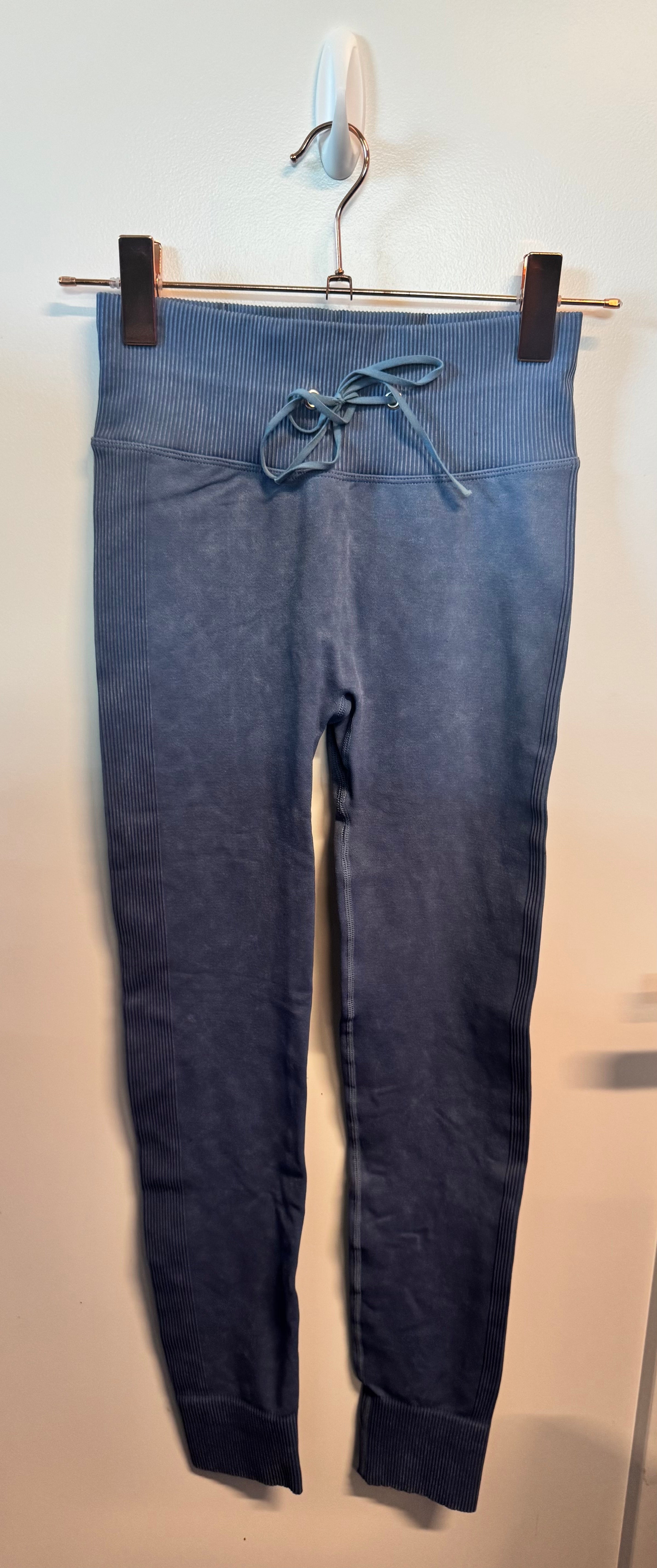 SAMPLE: Seamless Joggers | Blue - Small