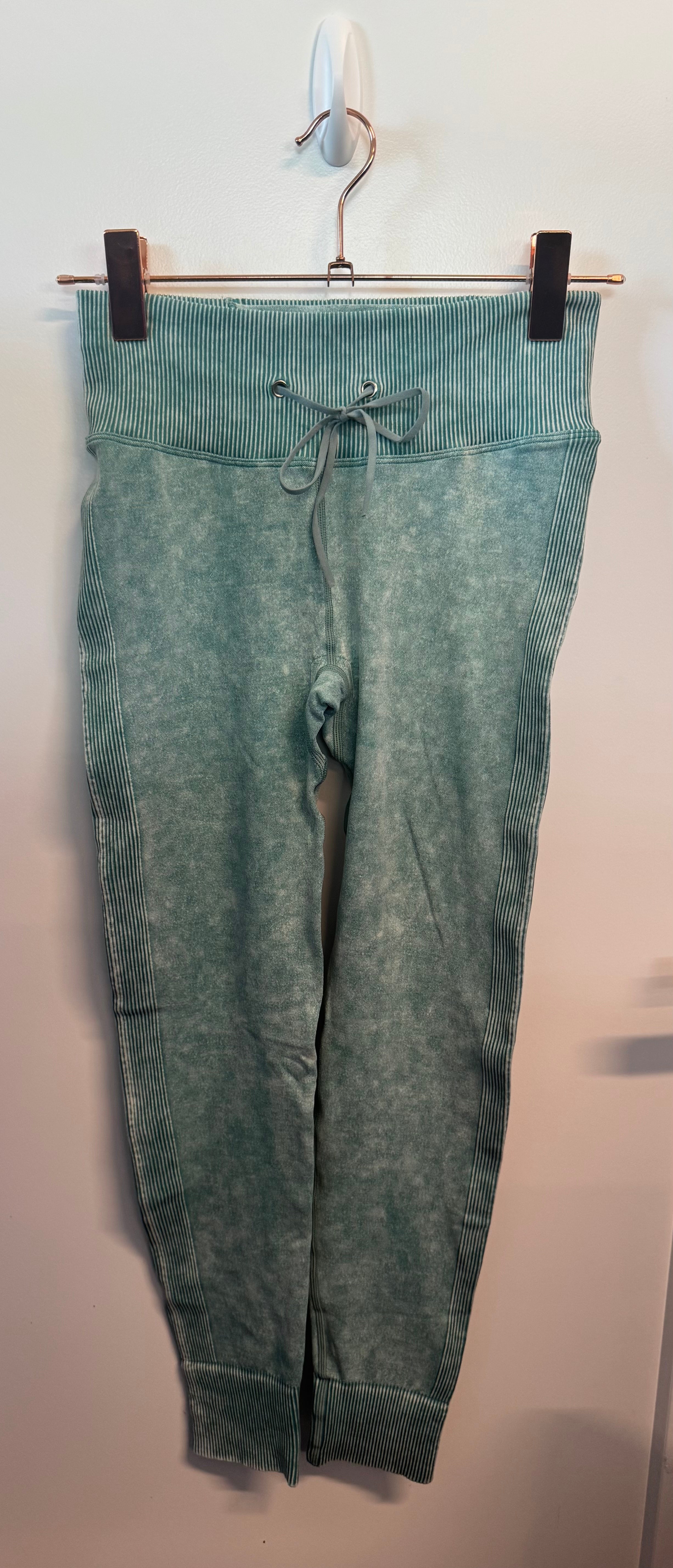 SAMPLE: Seamless Joggers | Teal - Medium