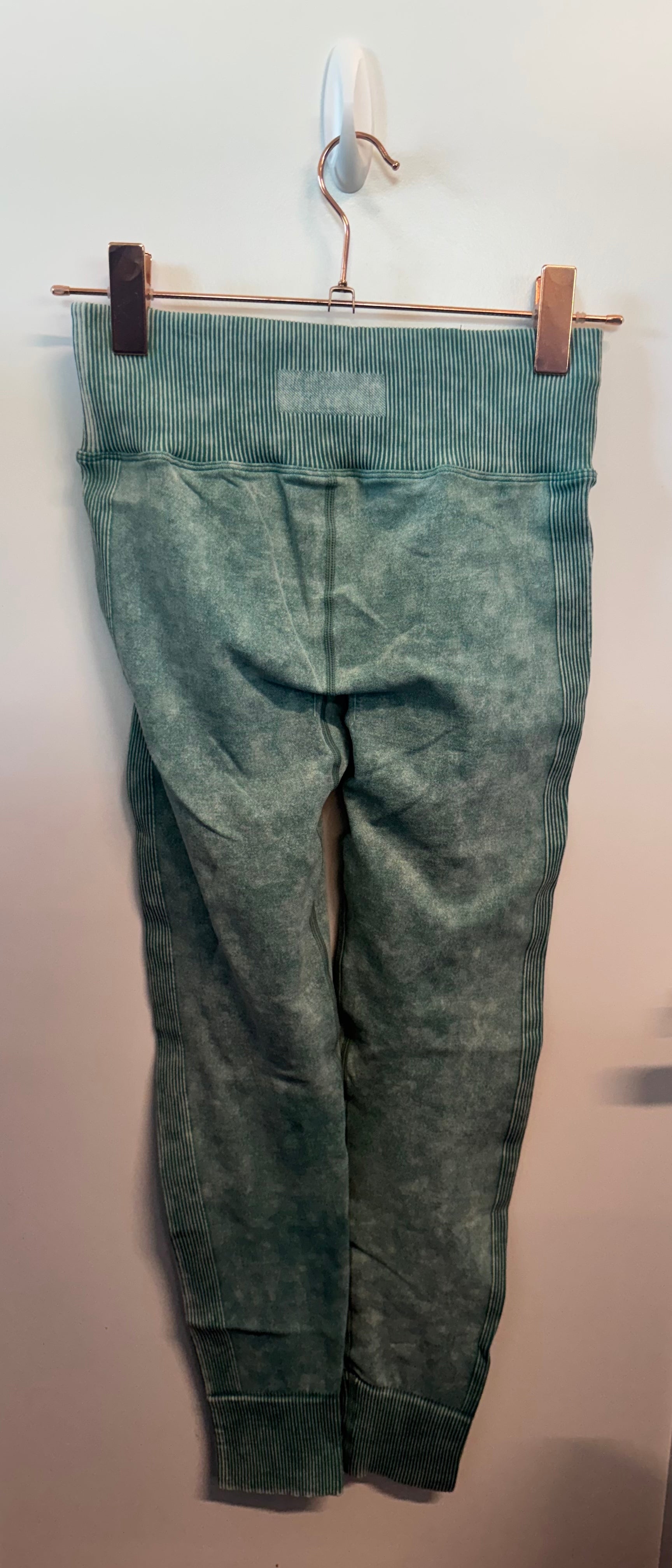 SAMPLE: Seamless Joggers | Teal - Medium