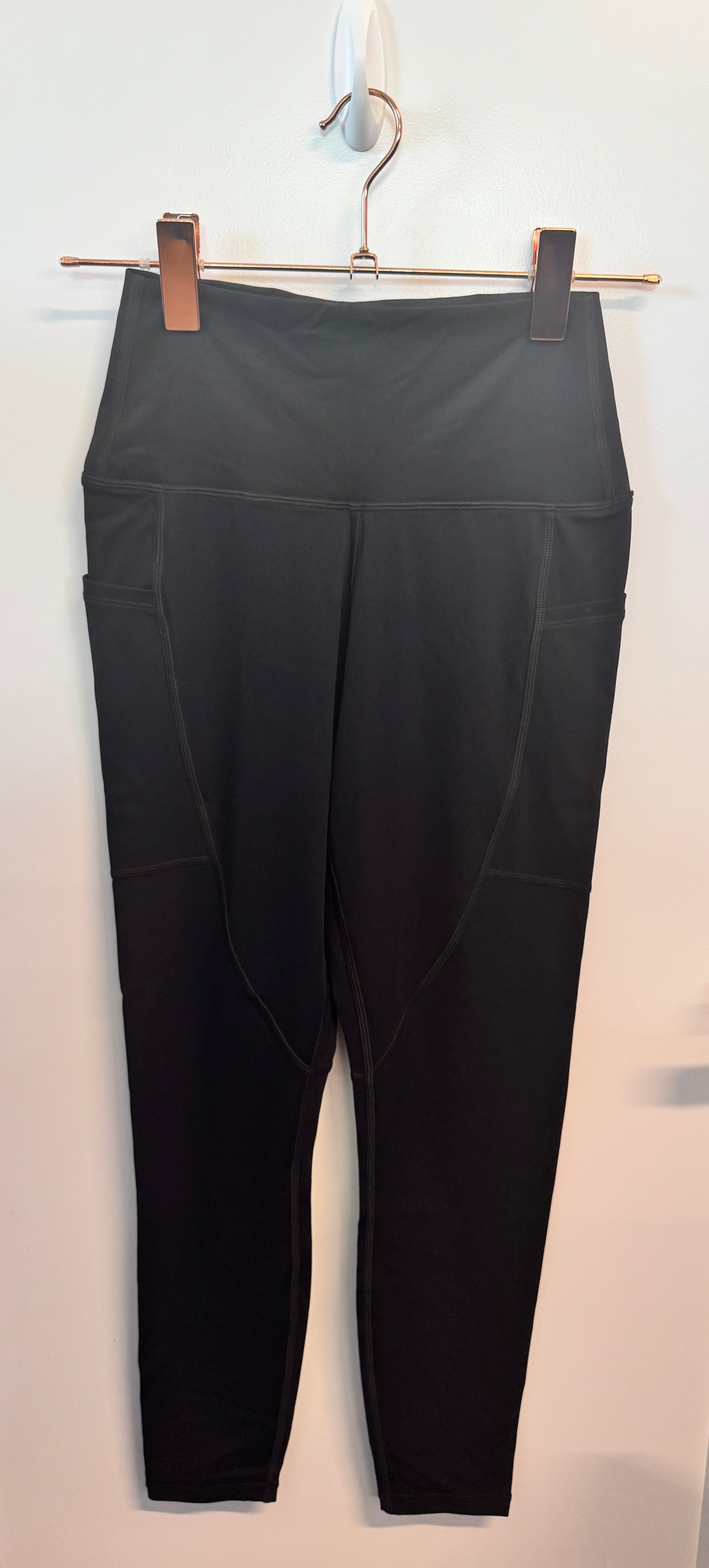 SAMPLE:  Leggings With Pockets | Black - Small