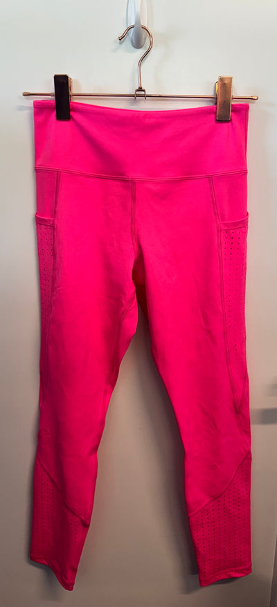 SAMPLE: Empowered Leggings With Pockets & Laser Cuts | Hot Pink - S