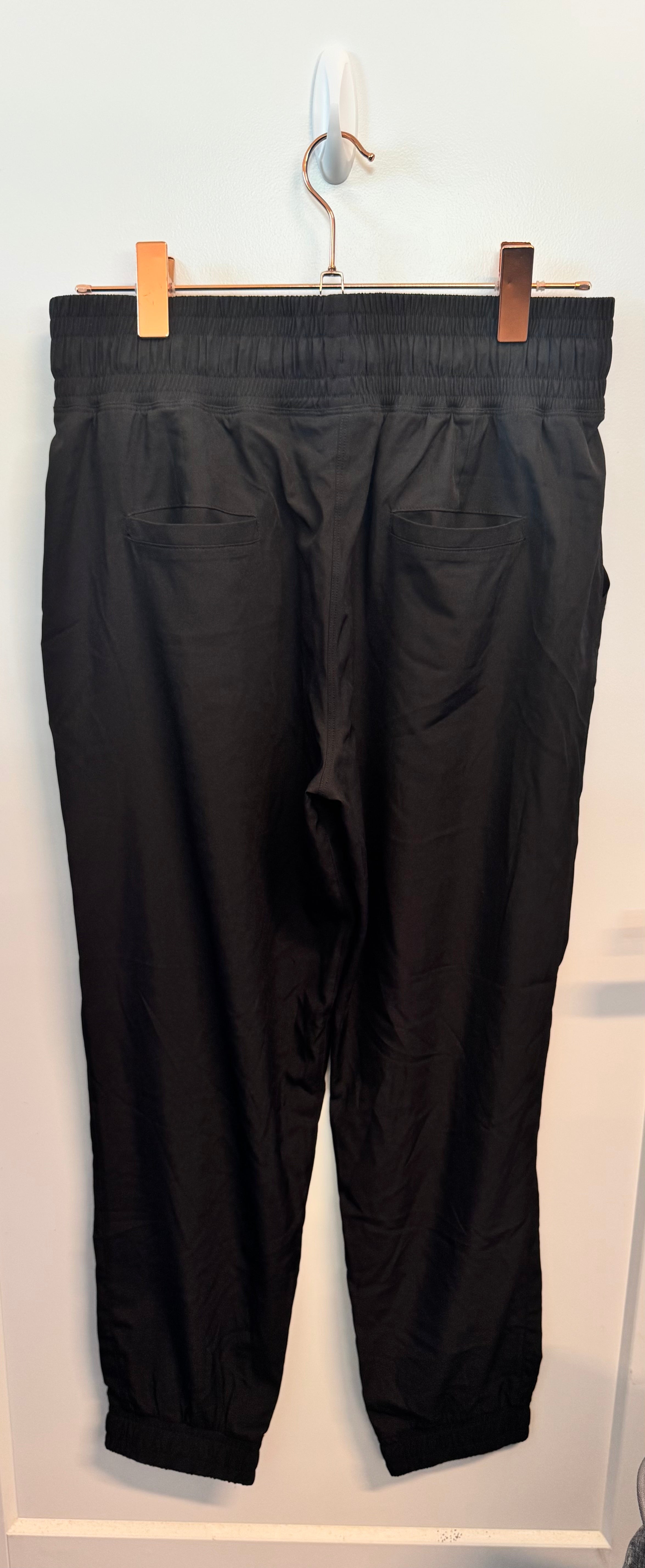 SAMPLE: Wind Joggers | Black - S