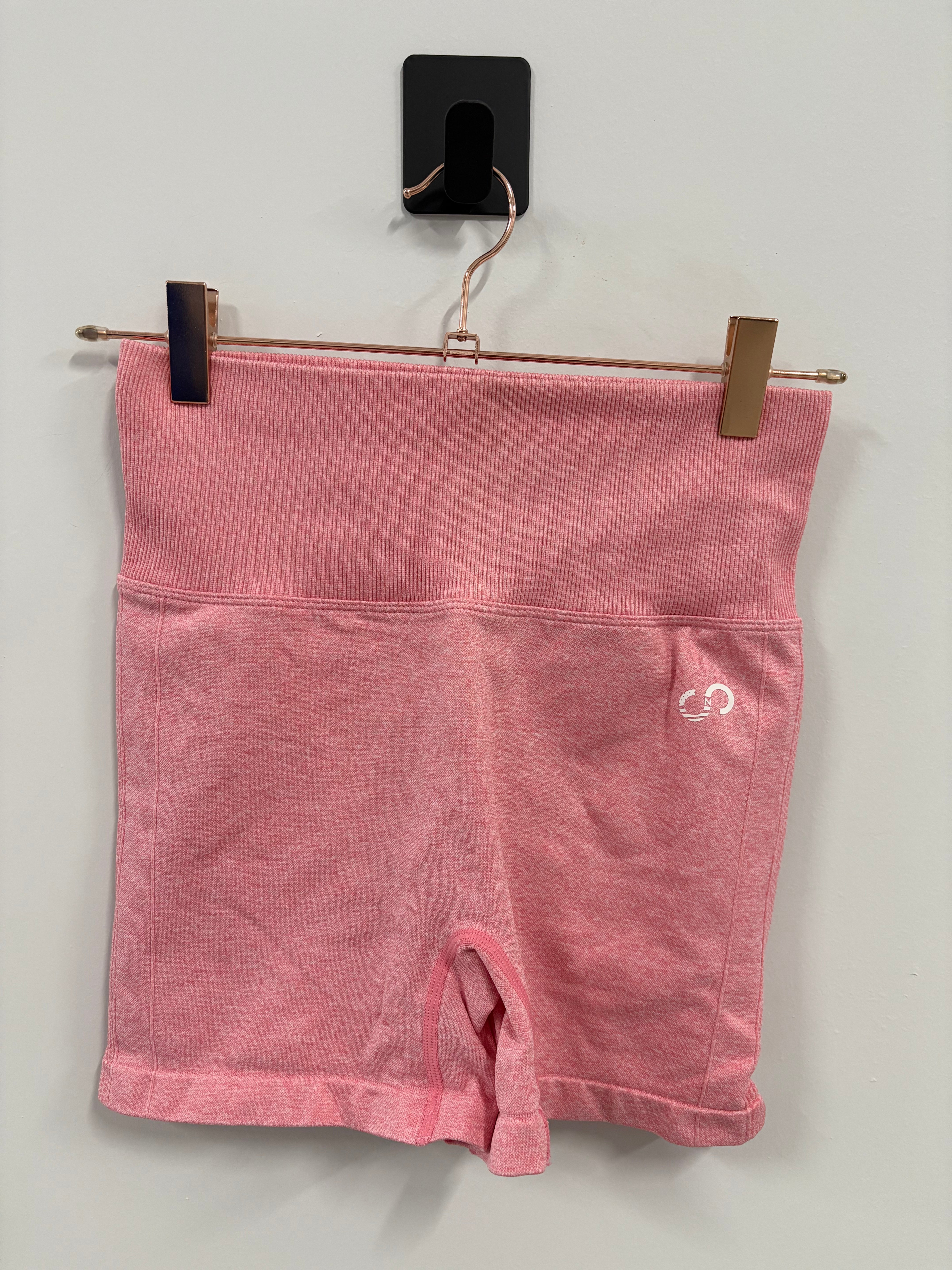 SAMPLE: Seamless 4" Shorts W/Booty Scrunch | Pink Heather - Small