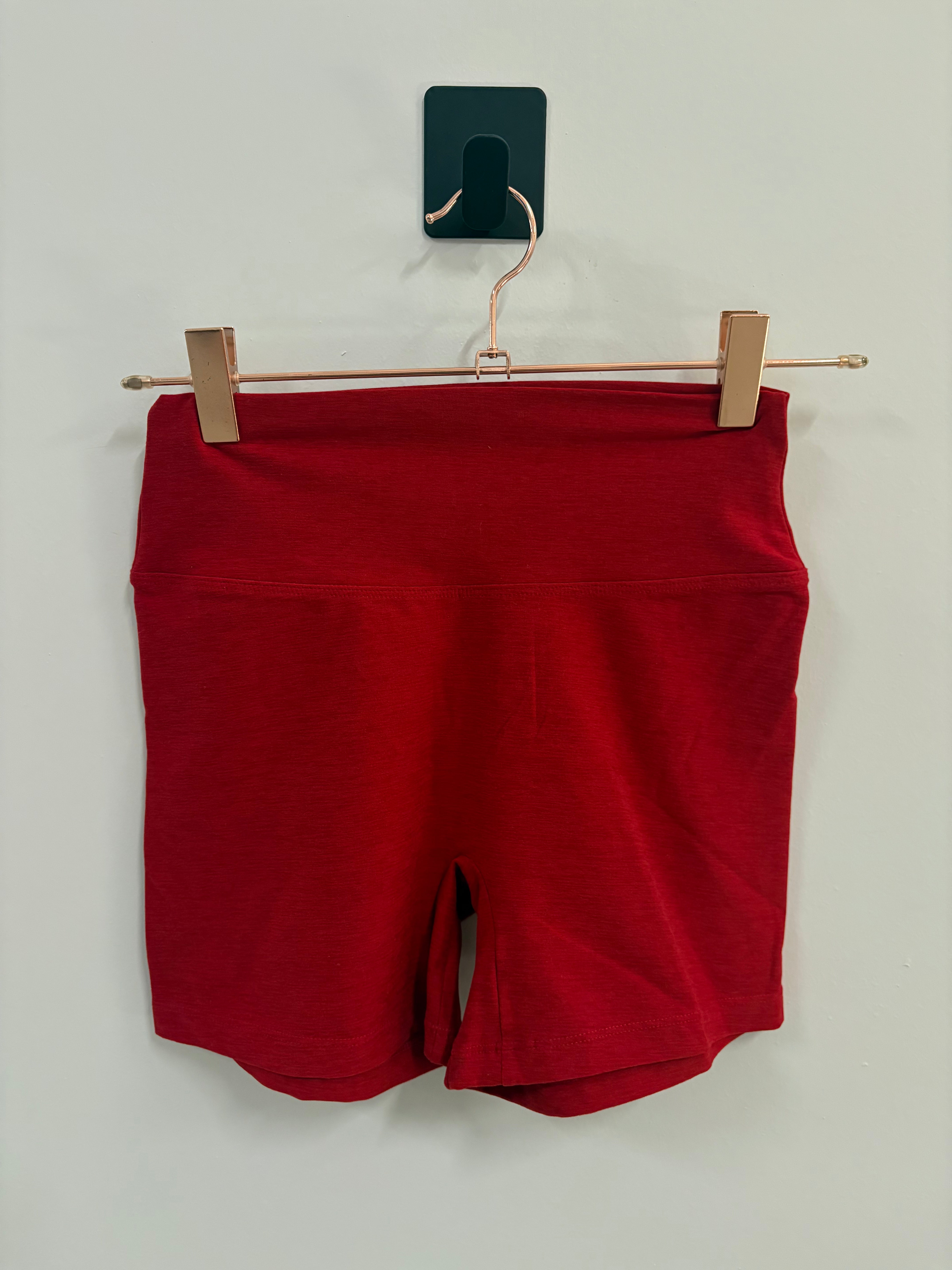 SAMPLE: Dream 4" Shorts | Cherry Red Heather - Small