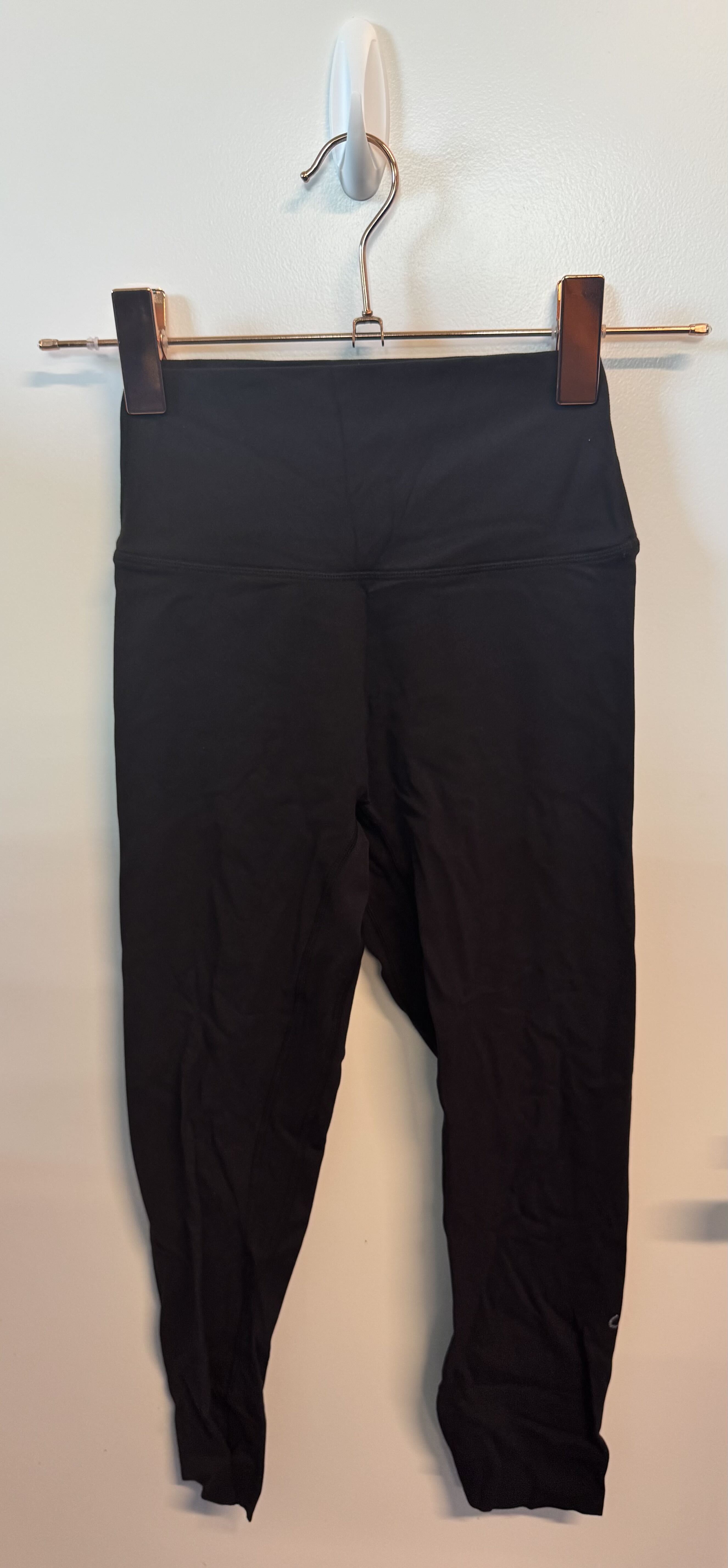 SAMPLE: NKD Capris | Black - S