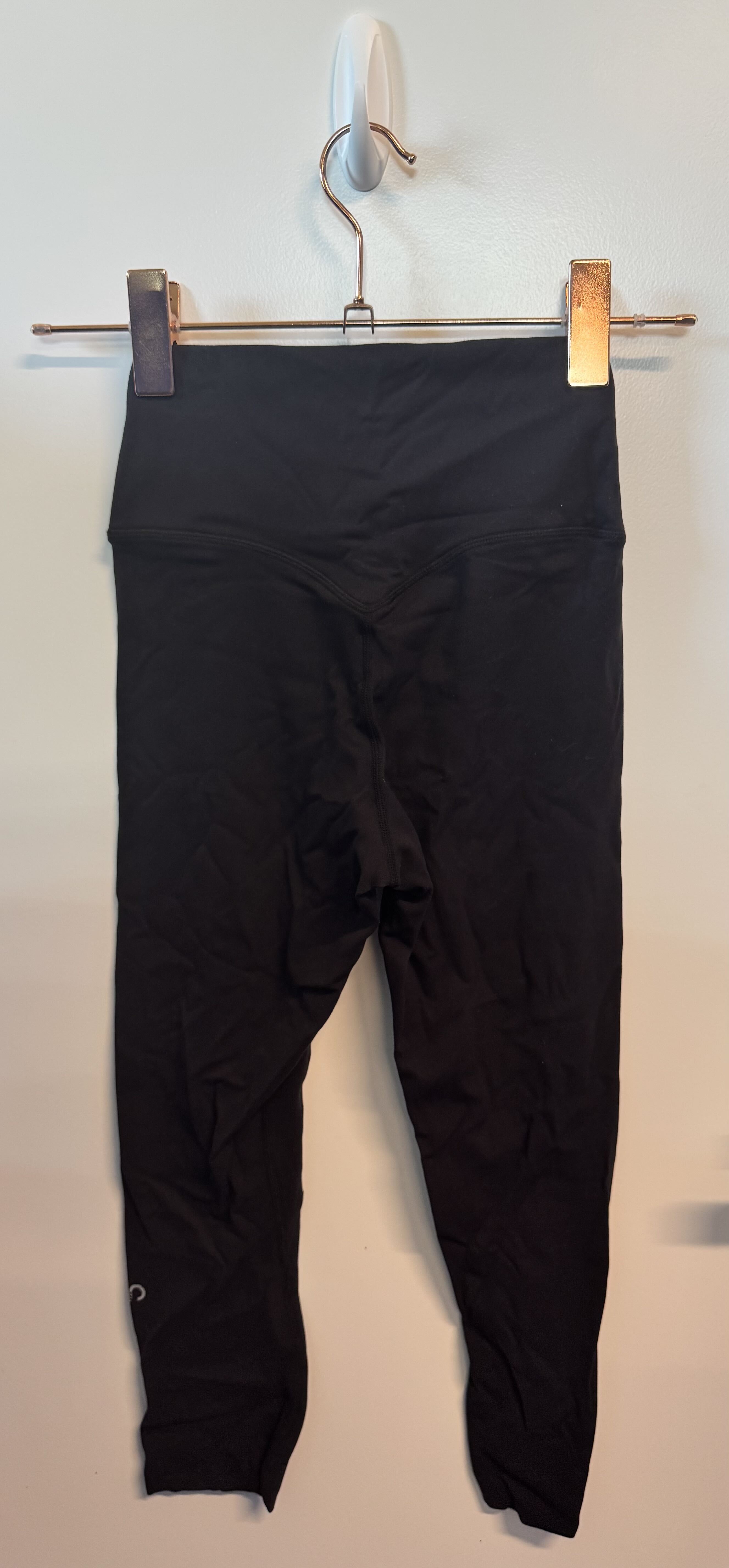 SAMPLE: NKD Capris | Black - S