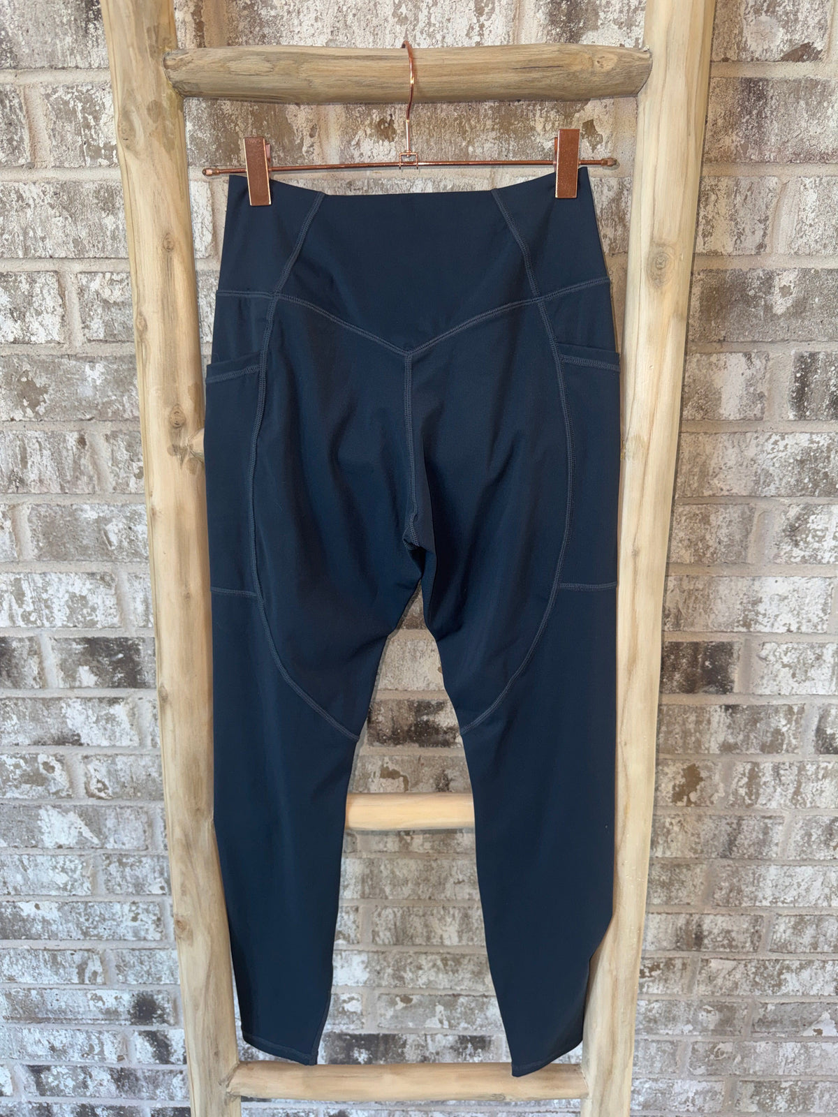 SAMPLE: Leggings With Pockets & Criss Cross Waist | Dark Blue - Small