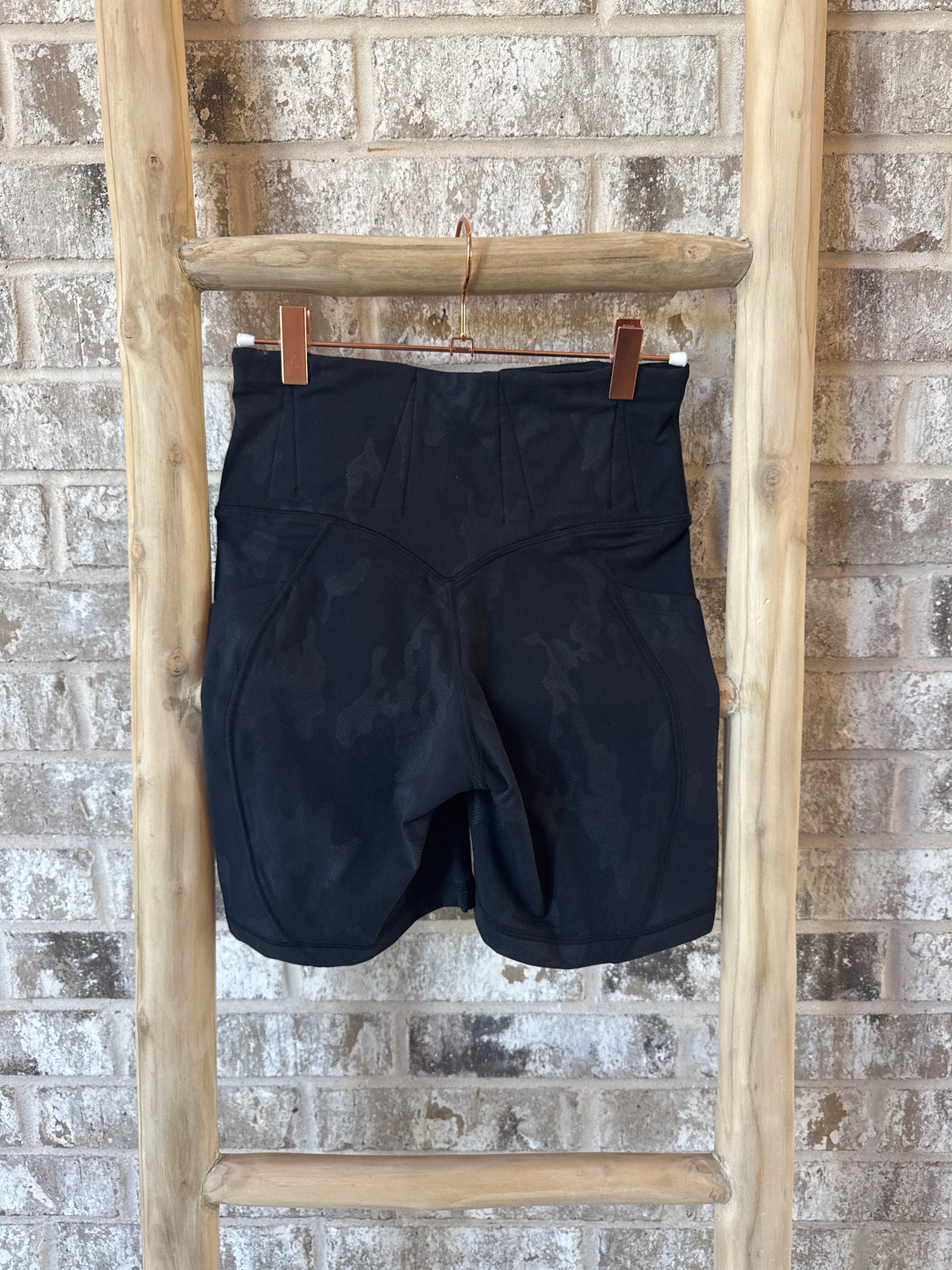 SAMPLE: Concealed Carry Shorts With Pockets | Black Camo - Small