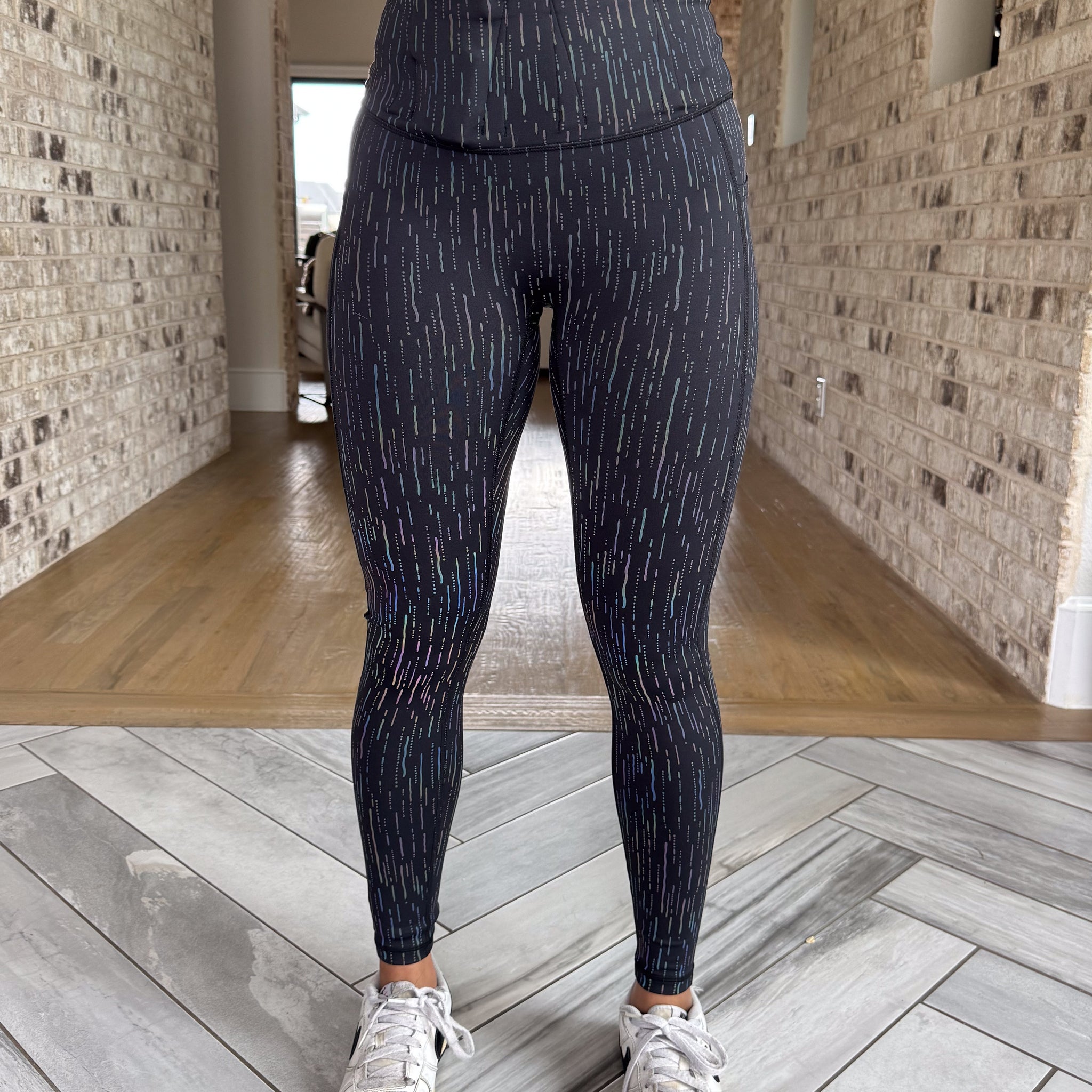 Concealed Carry Leggings With Pockets | Holographic Rain