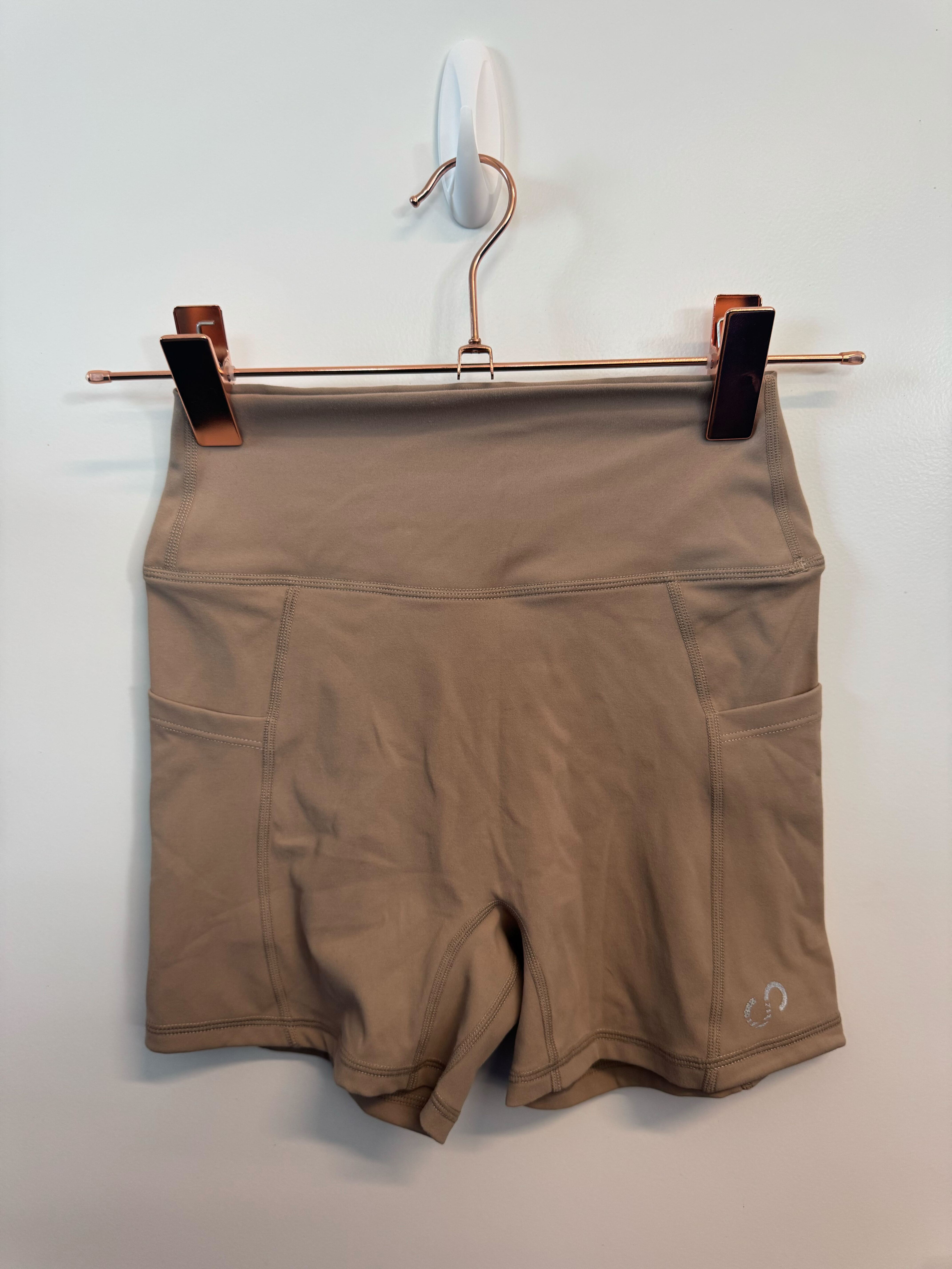 SAMPLE: NKD Shorts W/Pockets 4" | Light Brown- Small