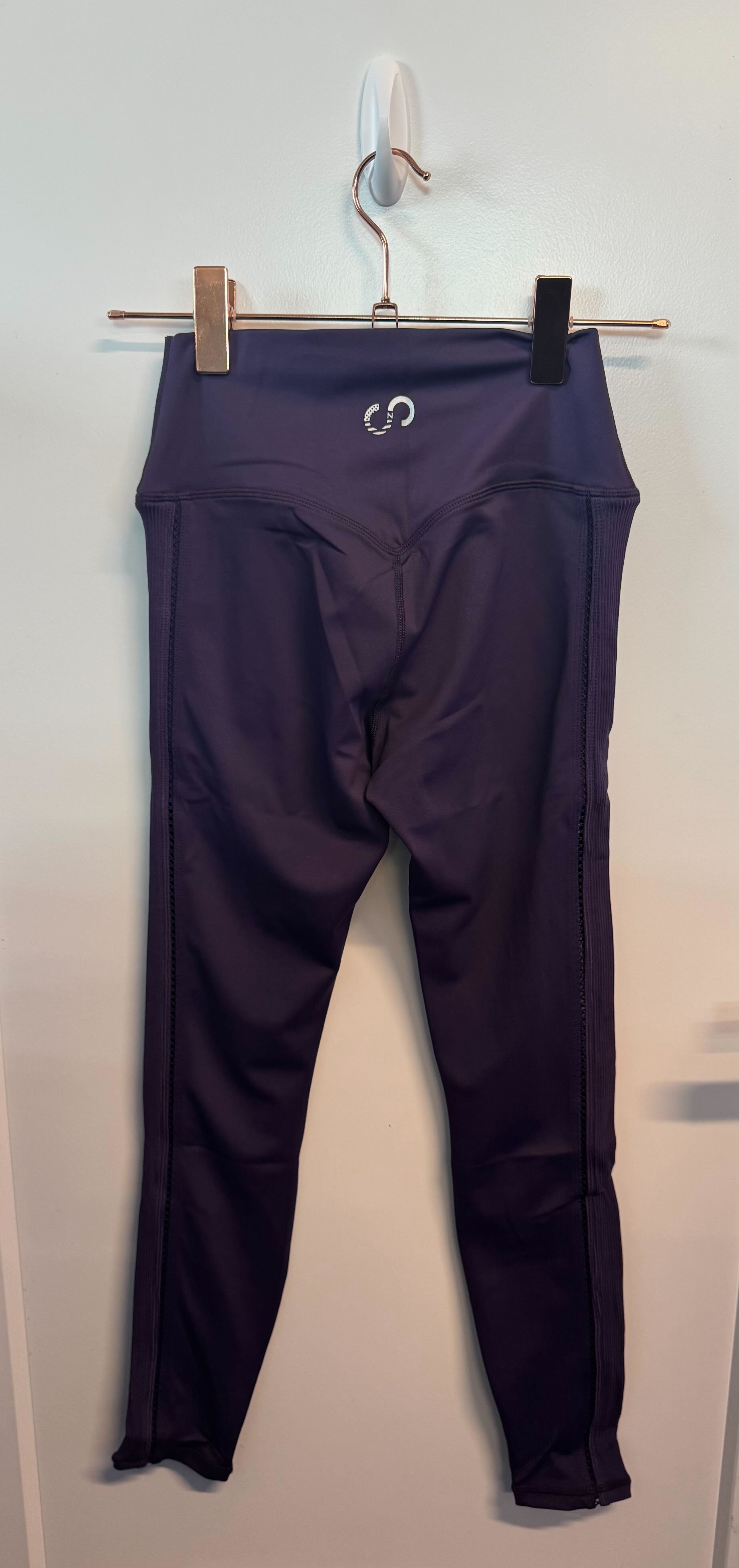 SAMPLE: Empowered Leggings With Cut Outs | Purple - Small
