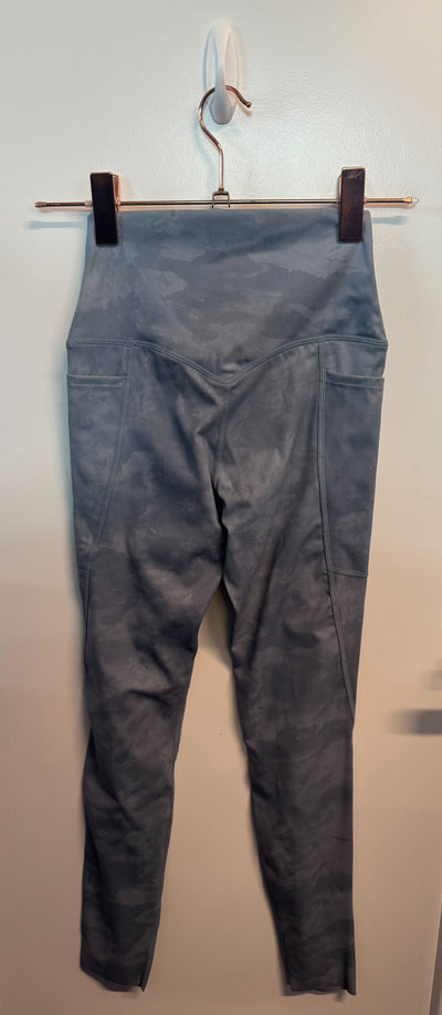 SAMPLE: Empowered Leggings With Pockets | Blue Camo - Small