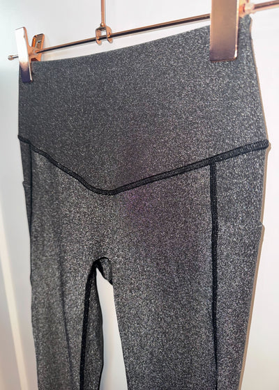 SAMPLE:  Leggings With Pockets | Black Sparkle- Small