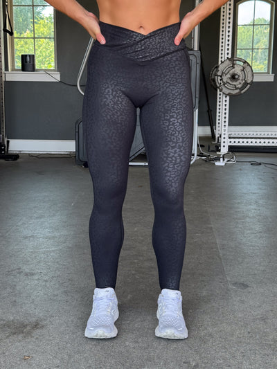 Empowered Double Brushed Leggings | Black Leopard
