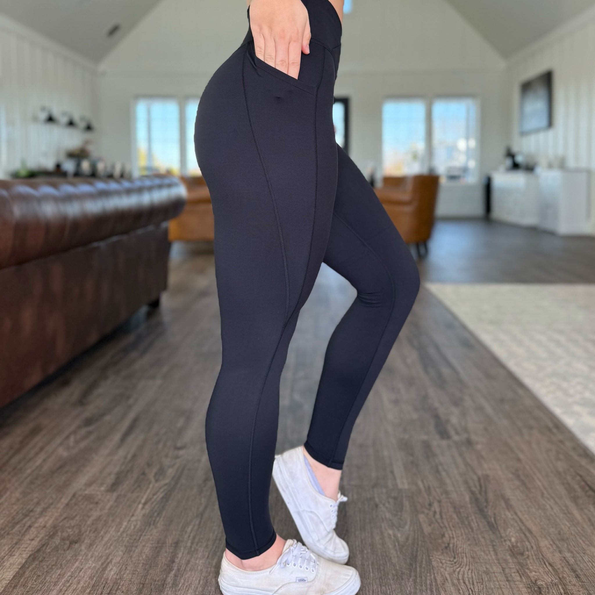 Empowered Double Brushed Leggings | Black