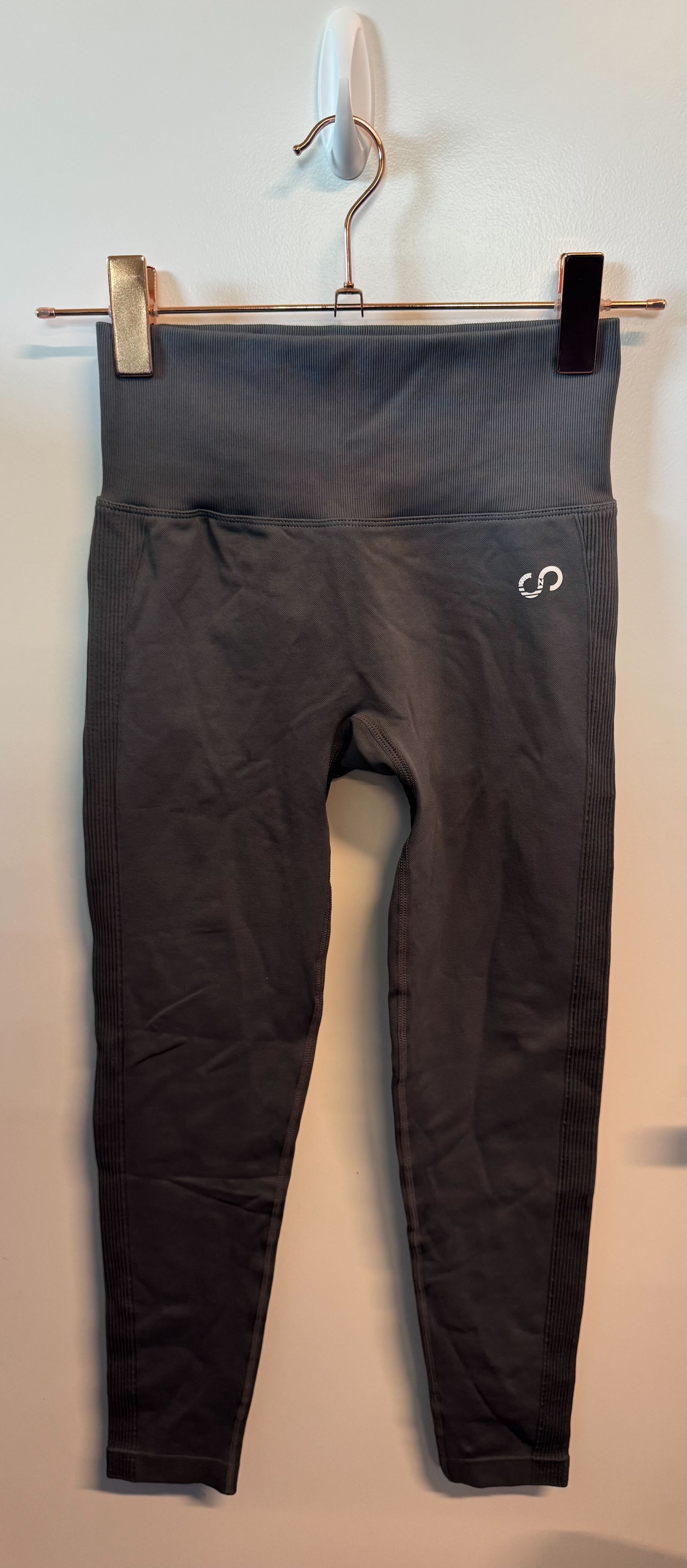 SAMPLE: Seamless Leggings With Scrunch | Grey - Small