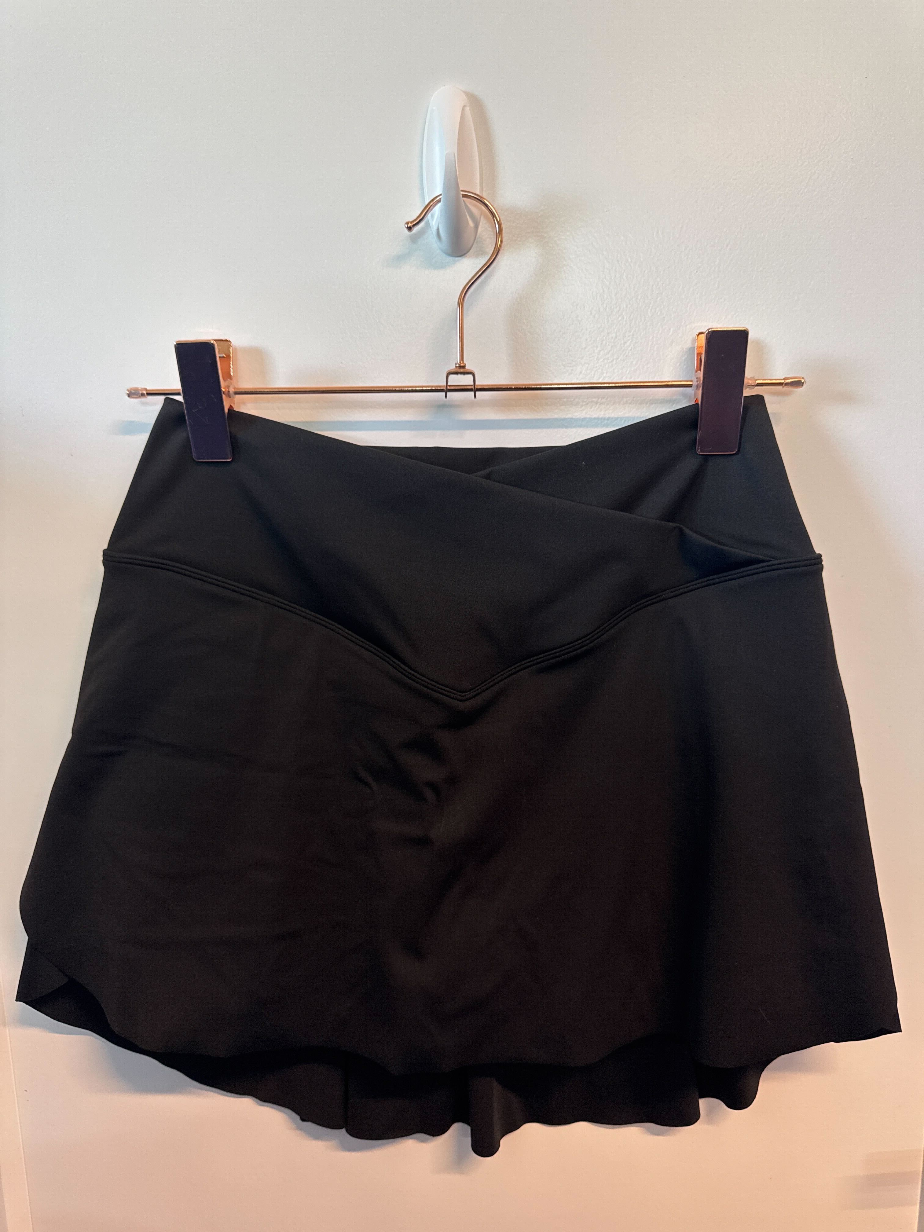SAMPLE: Skort With Criss Cross Waist | Black - S