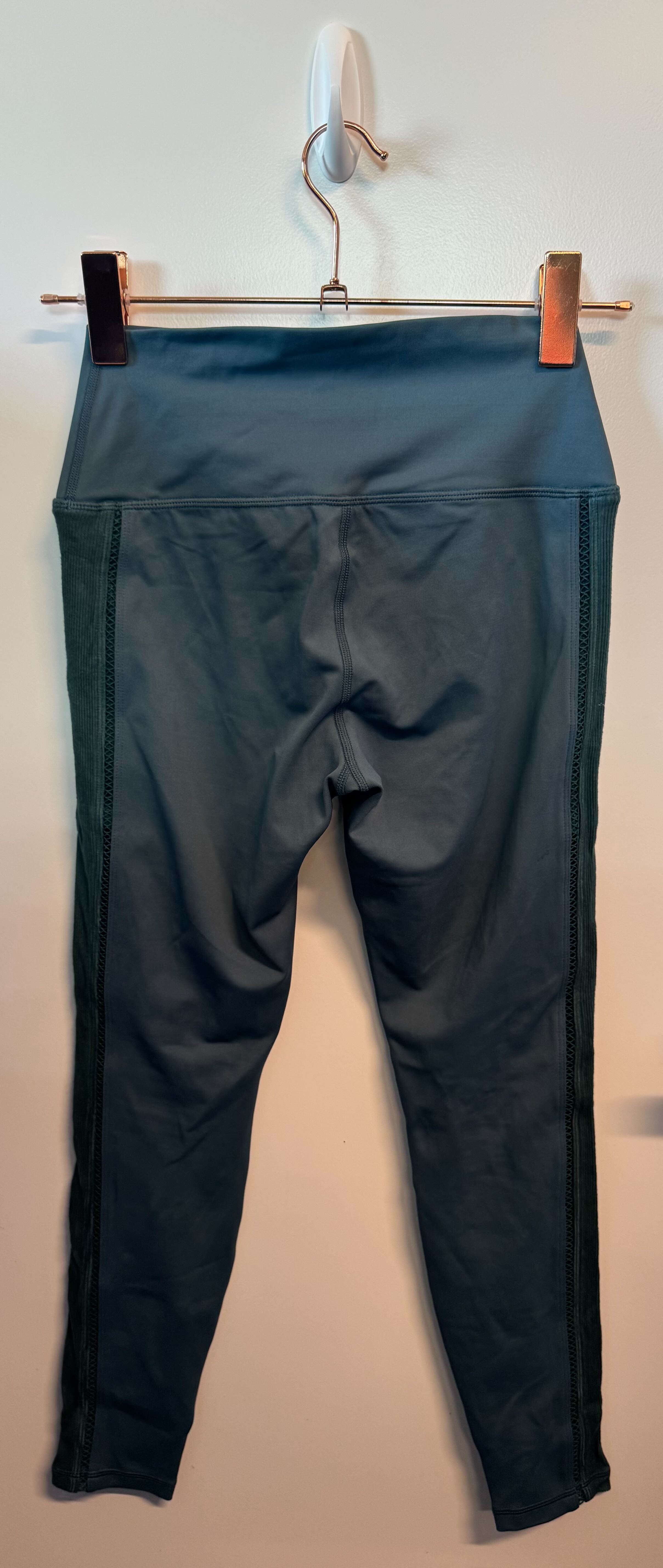 SAMPLE: Leggings With Cut Outs | Teal - Small