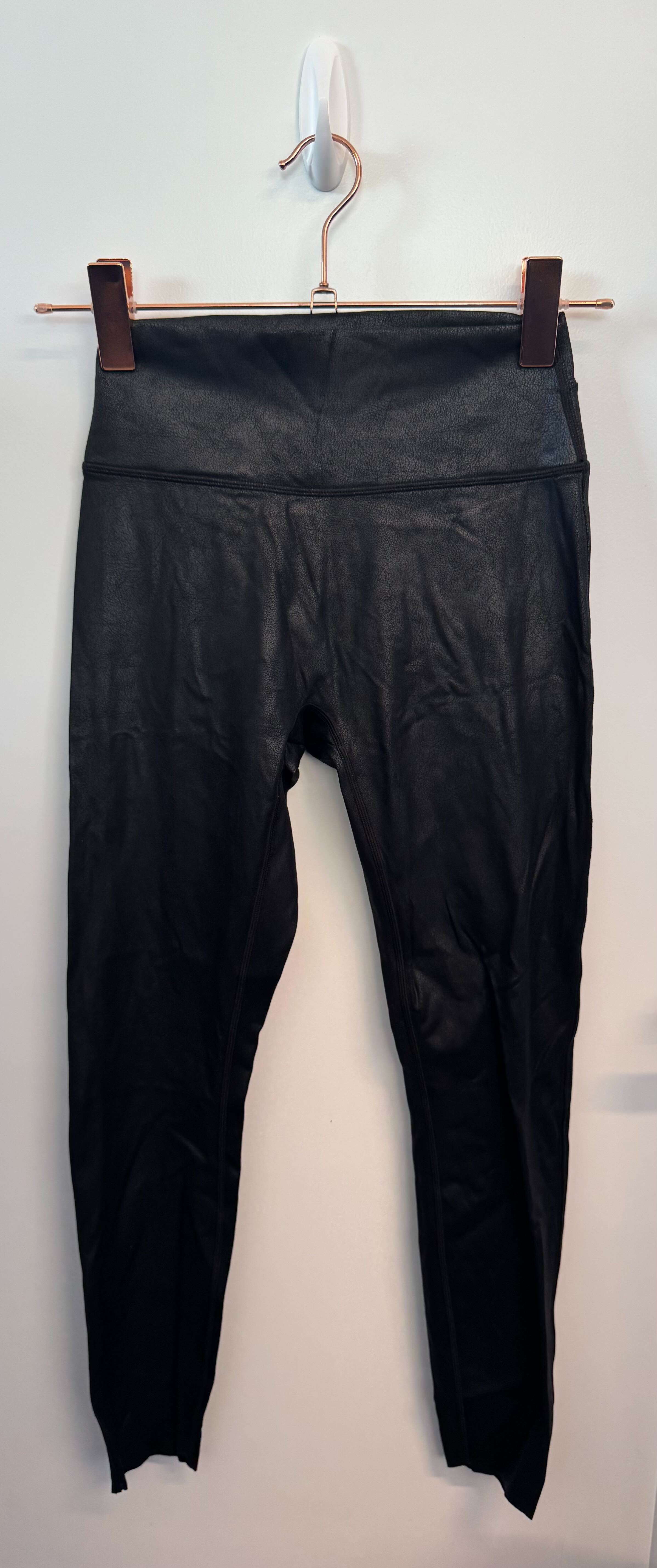 SAMPLE: Faux Leather Leggings | Black - Small