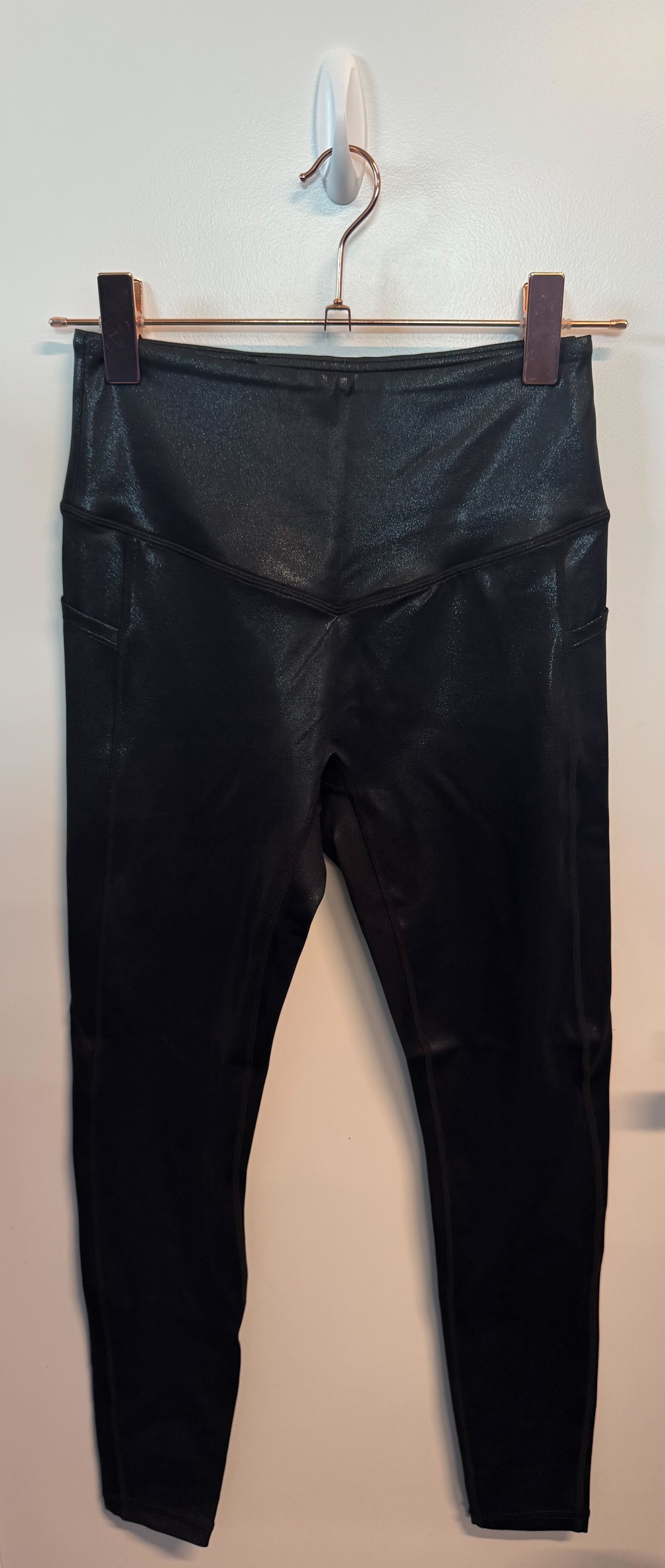 SAMPLE: Empowered Leggings With Pockets | Black Shimmer - S