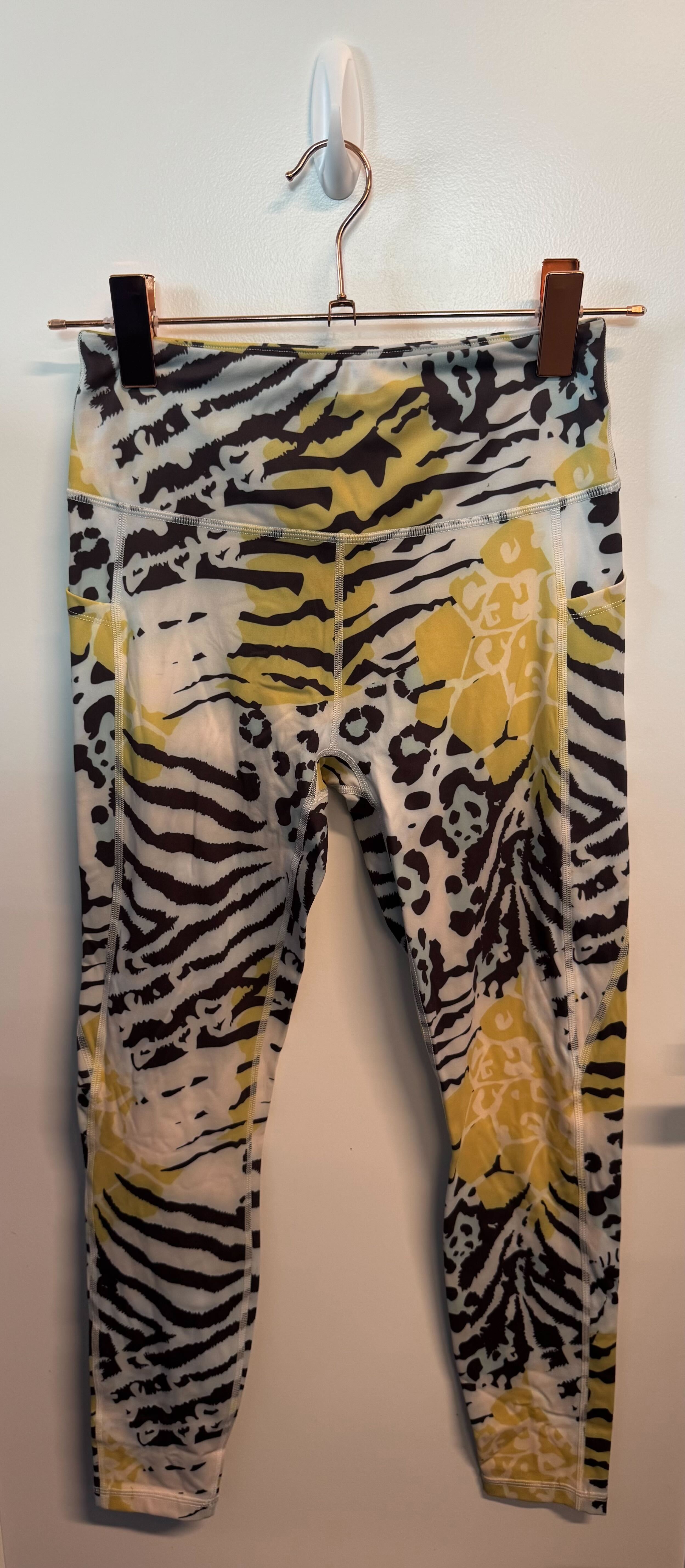 SAMPLE: Leggings With Pockets | Multicolored Animal Print - S