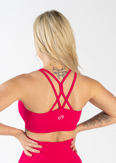 Seamless Strappy Sports Bra | Magenta