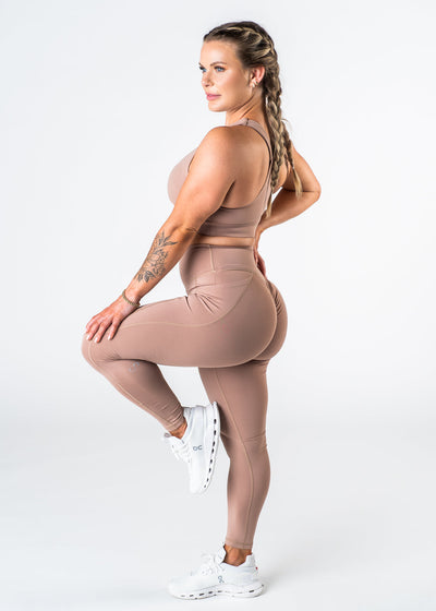 V4 Regal Booty Scrunch Leggings | Sand
